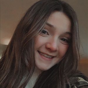 Meet your Posher, Molly